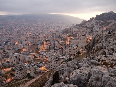 حول مدينة نابلس